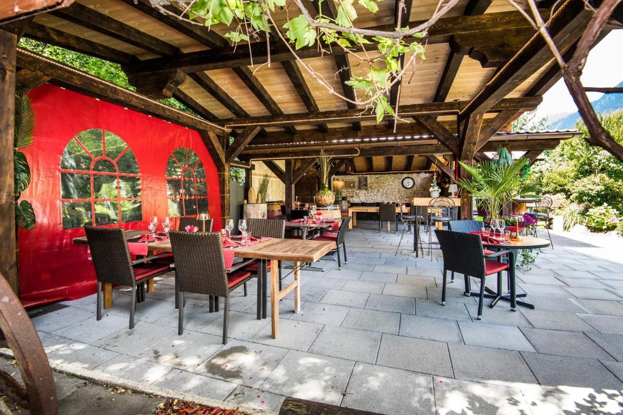 Reves Gourmands, Hotellerie & Gastronomie Vernayaz Exterior photo