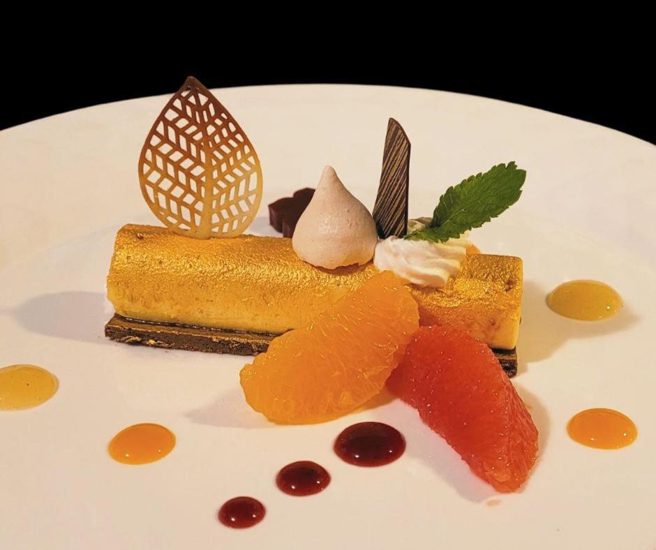 Reves Gourmands, Hotellerie & Gastronomie Vernayaz Exterior photo